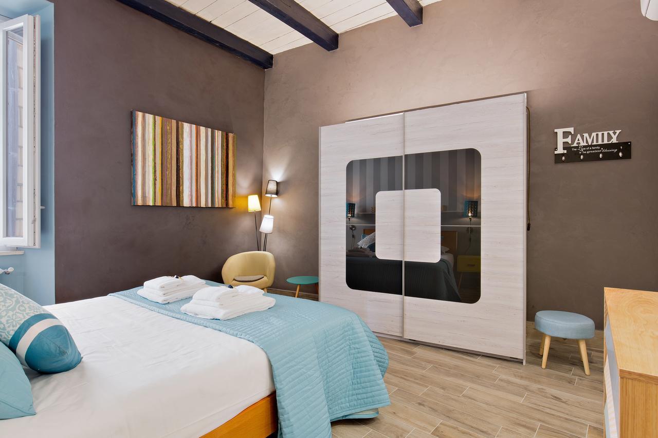 Rome As You Feel - Design Apartment At Colosseum Екстер'єр фото